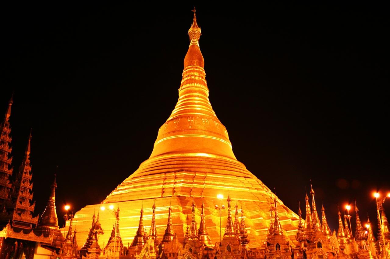 Shwedagon-Pagoda-1