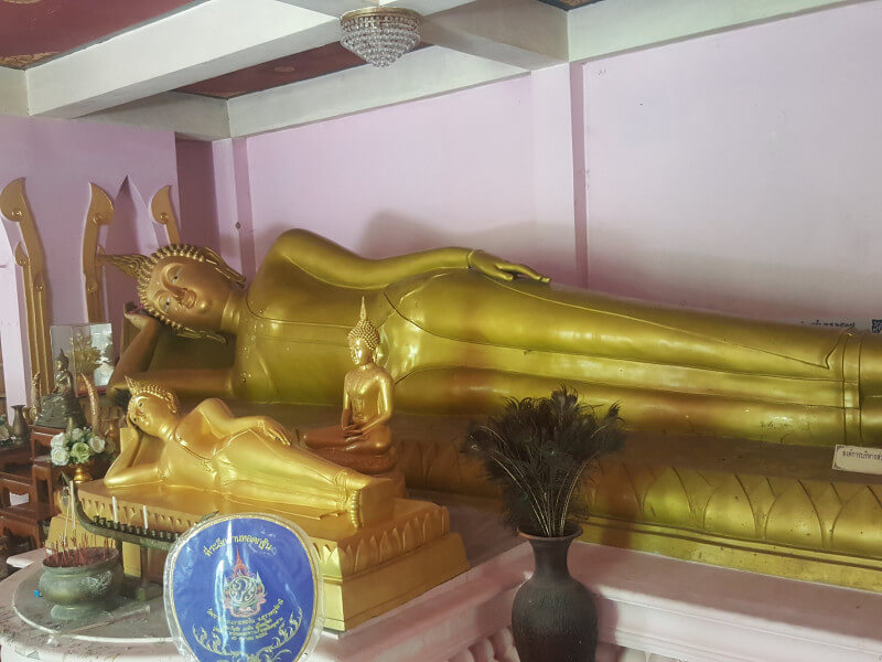 Wat Khao Tam Tempel und Meditationszentrum